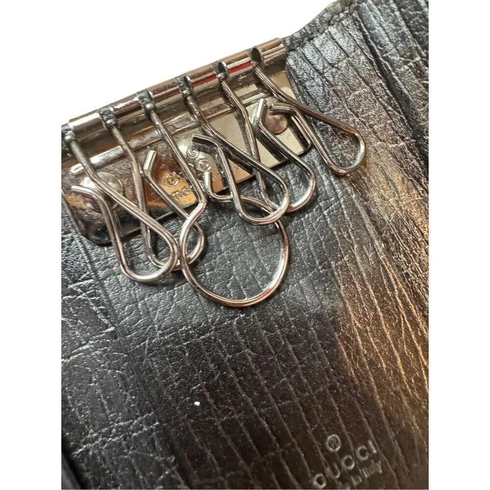 GUCCI Bamboo key case ✨Vintage✨ Authentic - Picture 9 of 15